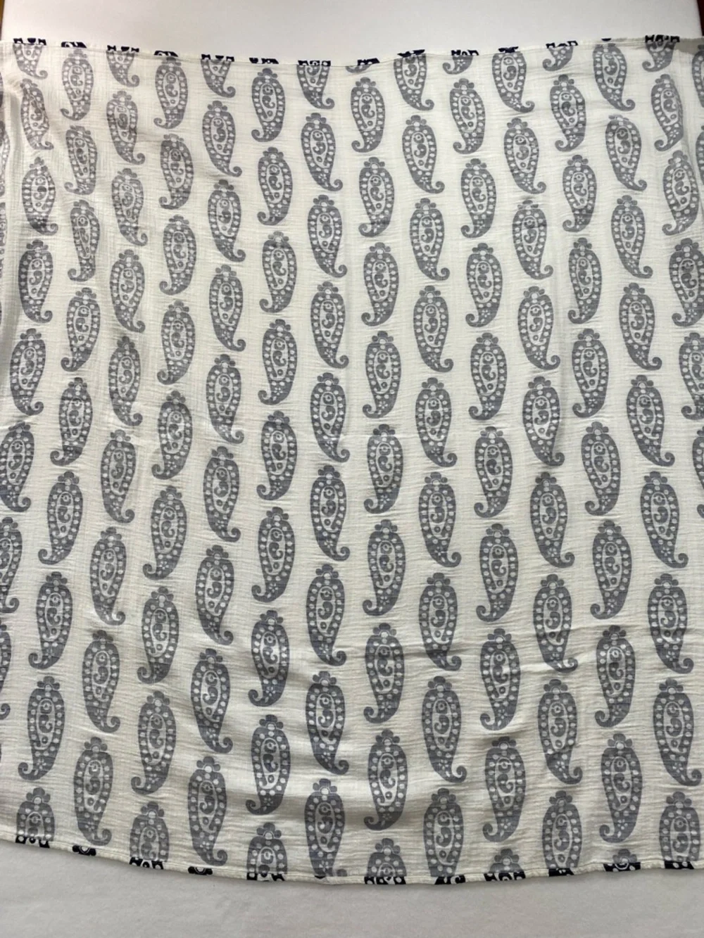 Pottery Barn Kids Organic Cotton Muslin Paisley Blanket 50x50 Blue White Throw - Picture 9 of 12